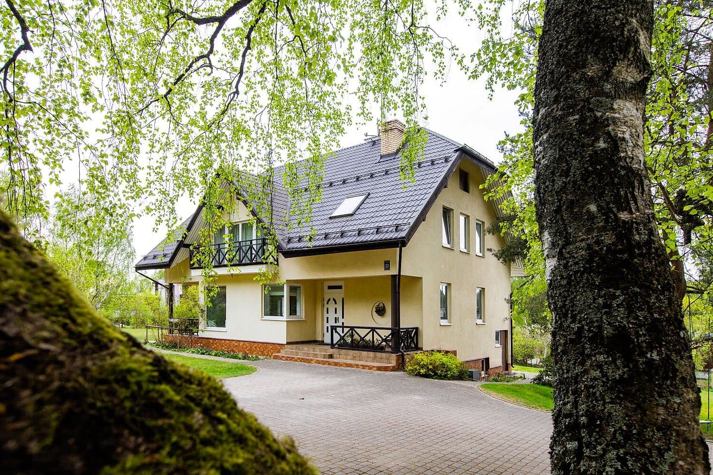 Buldurpungas ielā 23, Bukulti