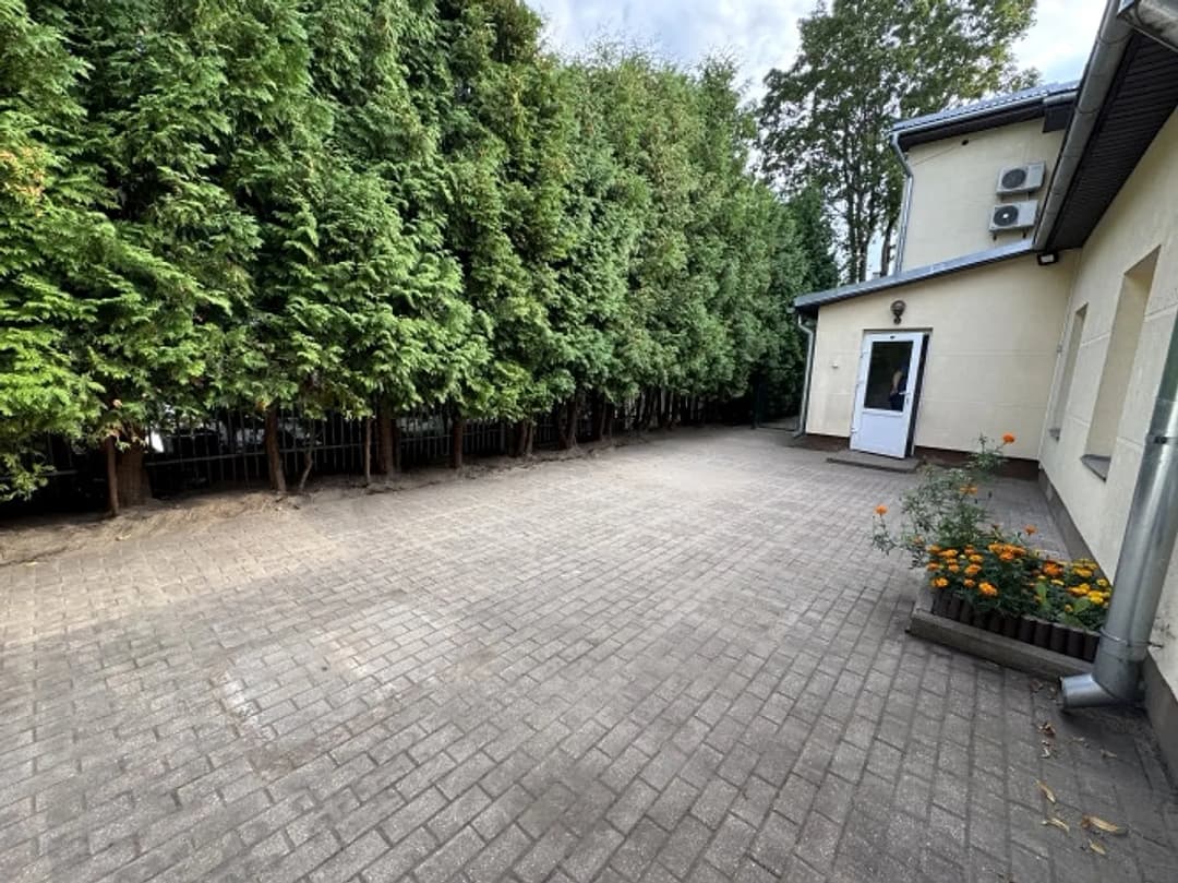 Pārdod biroja telpas Āgenskalnā. Telpas izvietotas biroja ēkas 1. stāvā; Telpu grupas — bilde 3