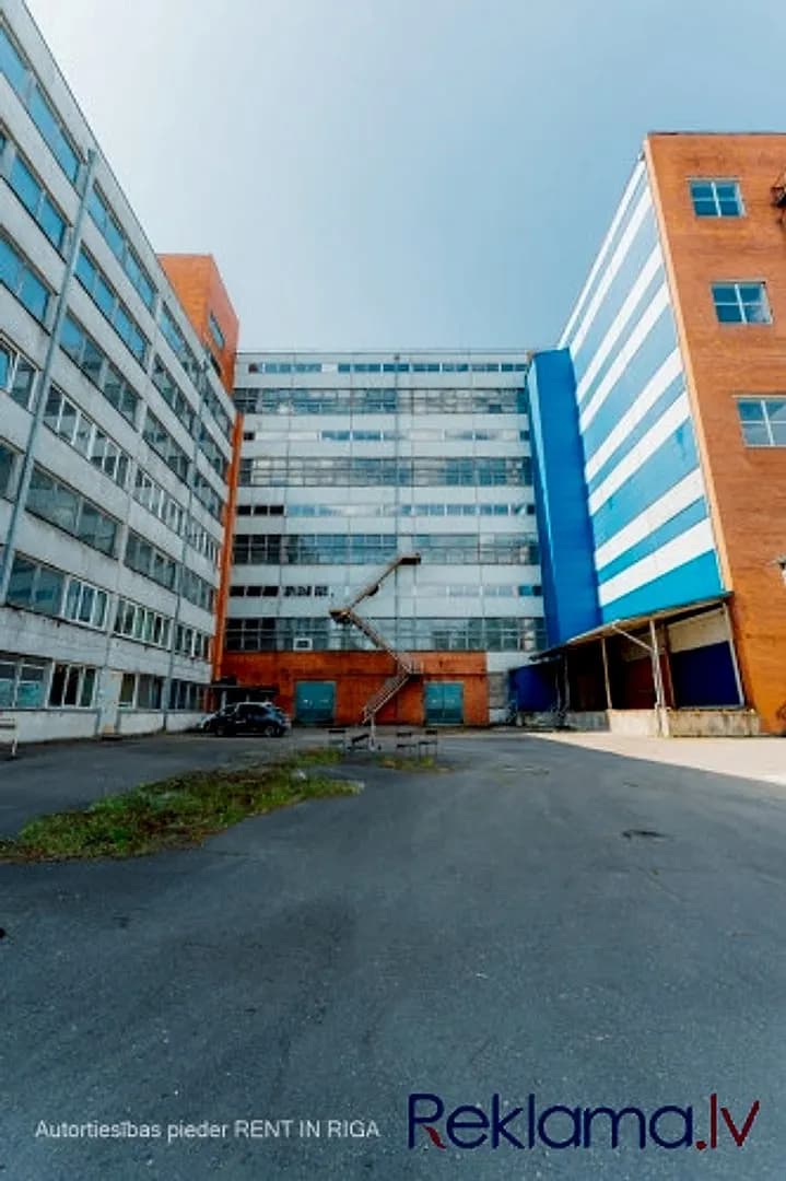 Iznomā ražotnes telpas Rīgas Brīvostas tuvumā. Sākot ar 600 kvm iznomājam telpas