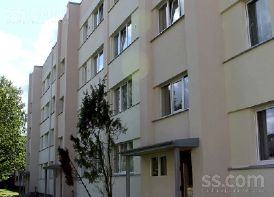 Divistabu dzīvoklis — Saules 17