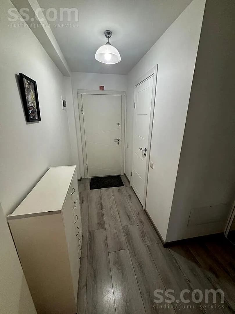 Vienistabas dzīvoklis — Brīvības gatve 227 — vēl bildes