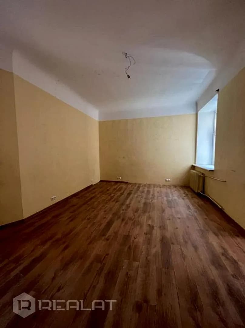 Pārdod gaišu un mājīgu 1-istabas dzīvokli Liepājā, Viršu ielā 7. Dzīvoklis ir silts, — bilde 4