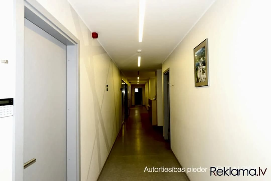 Birojs Šķirotavā. + 2. stāvs. + Platība sastāv no koridora/recepcijas, trīs kabinetiem, — bilde 3