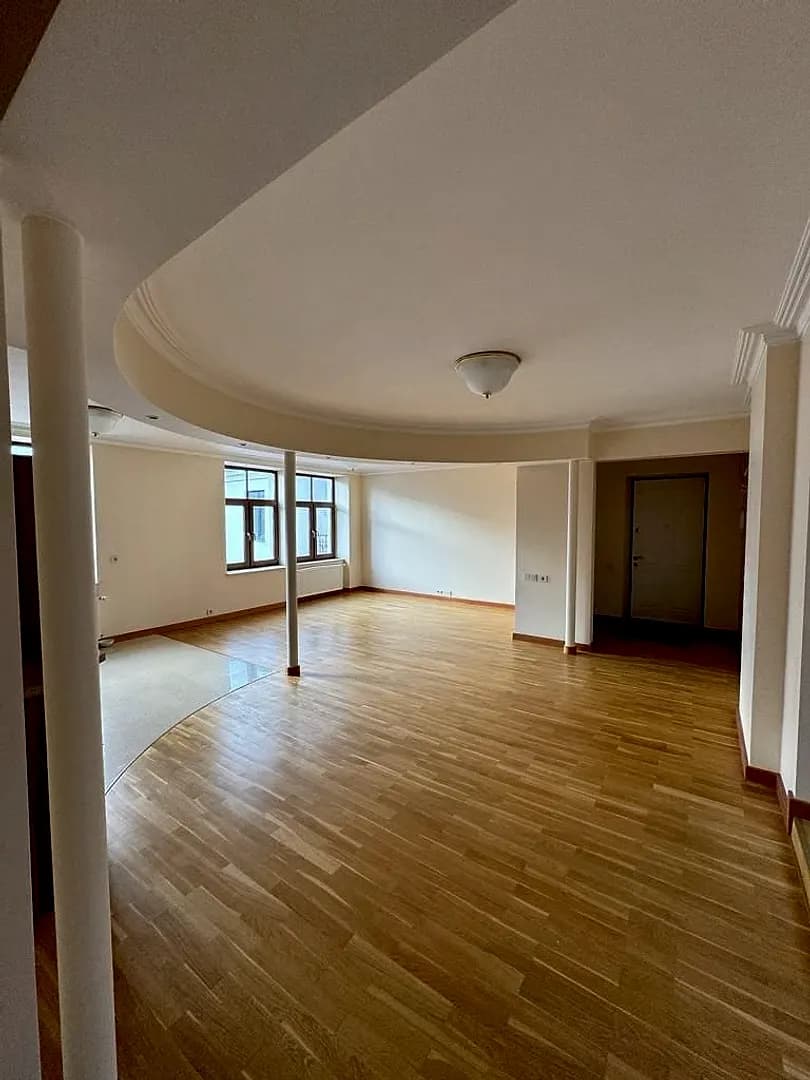 5-ist. Dzīvoklis, 138㎡ - Rīga, Centrs — bilde 2