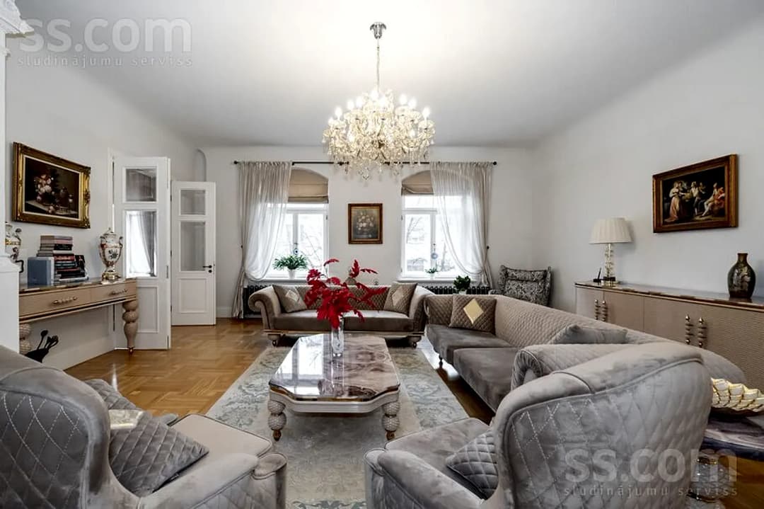 6 istabu dzīvoklis — Ausekļa 6a — bilde 3