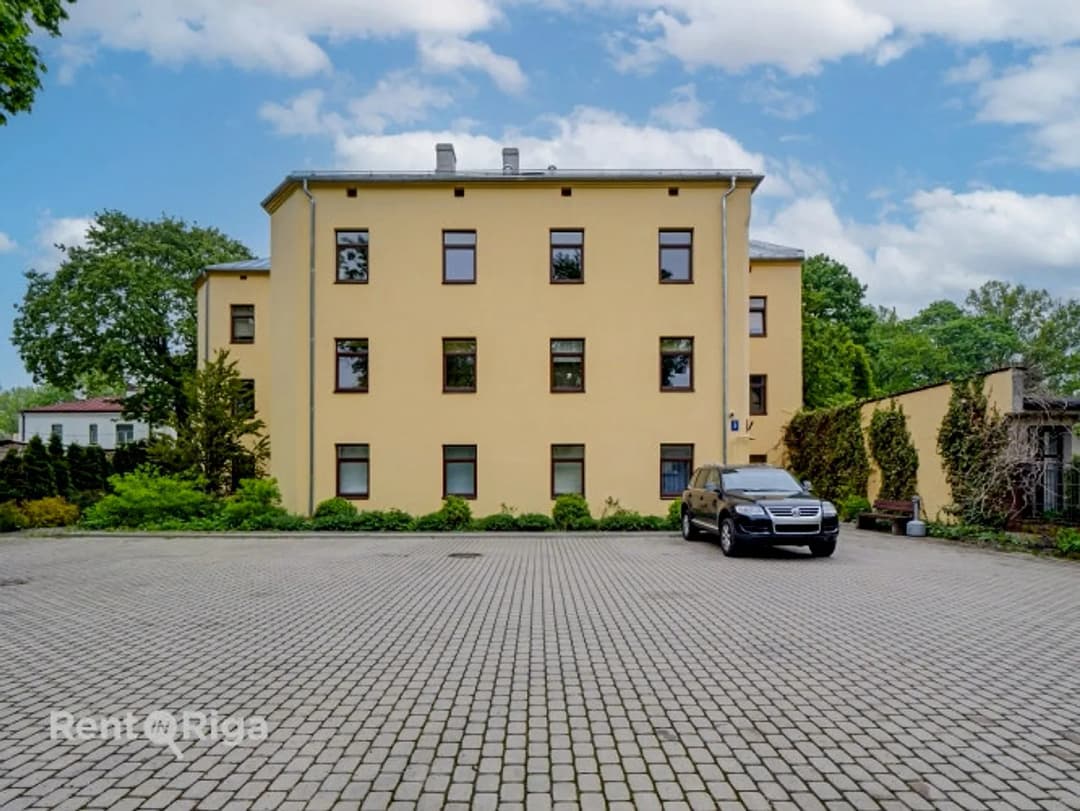 Dzīvokļi Āgenskalnā Īves ielā 3 Pārdošanā pieejams studio dzīvoklis pilnībā
