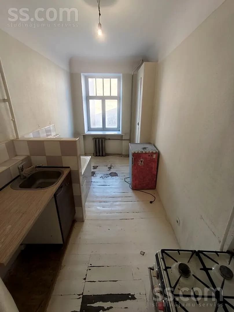 Vienistabas dzīvoklis — Čaka 133 — vēl bildes