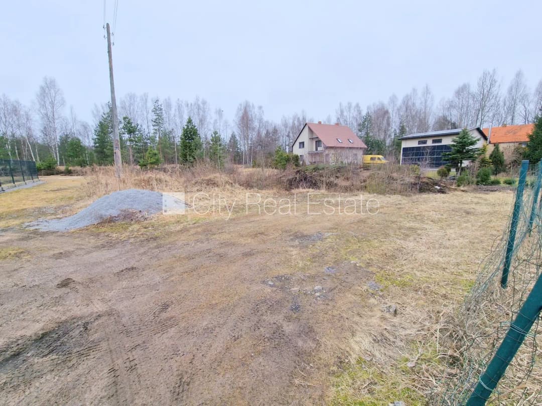 Pārdod zemi Rīgas rajonā, Olaines pagastā