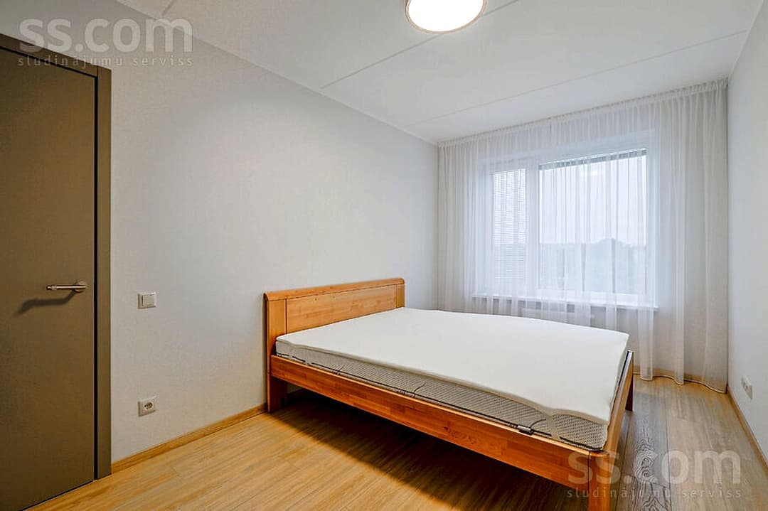 Divistabu dzīvoklis — Dzelzavas 104 — vēl bildes