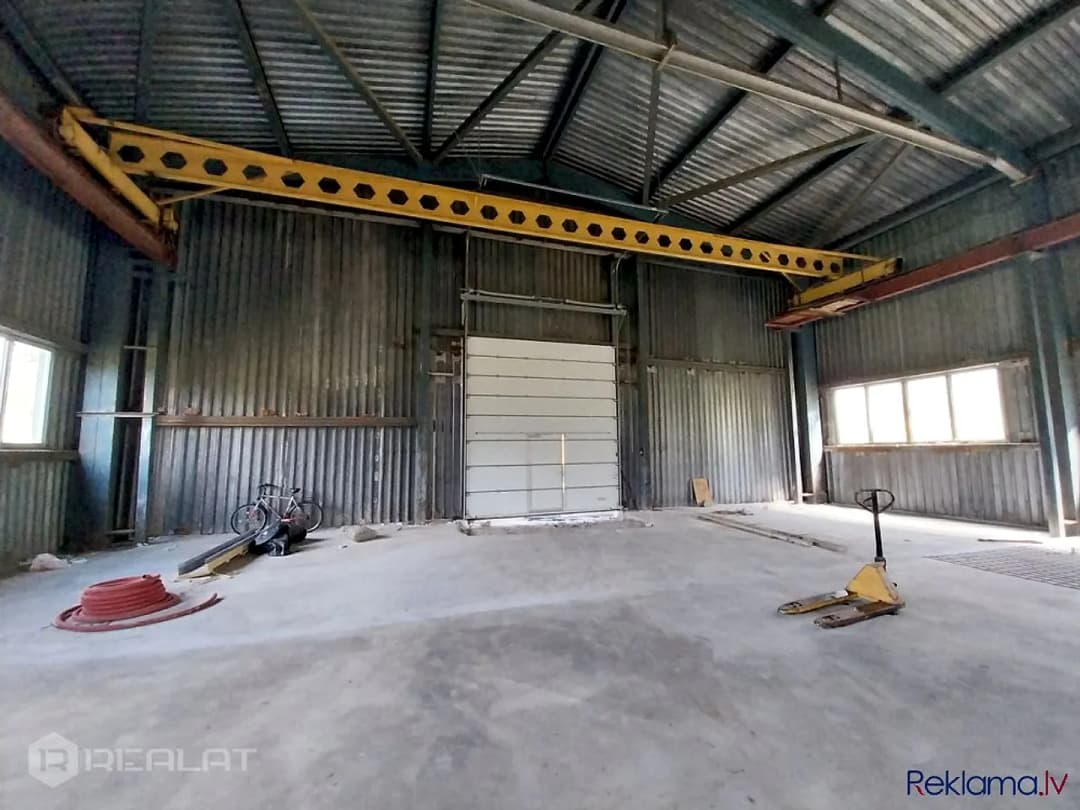 Iznomā noliktavas /ražošanas telpas 1000 m2. platībā + Angārs ir caurbraucams + Telpas nav — bilde 3