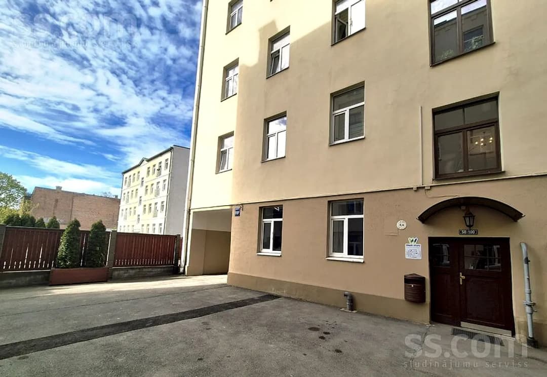 Vienistabas dzīvoklis — Bruņinieku 115c — vēl bildes