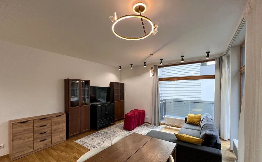 Rīgas 49, Dzintari — vēl bildes