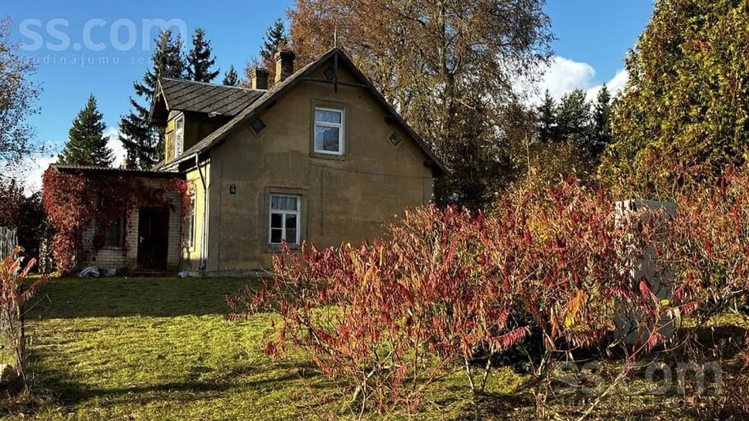Divistabu dzīvoklis — Daugavgravas iela 15