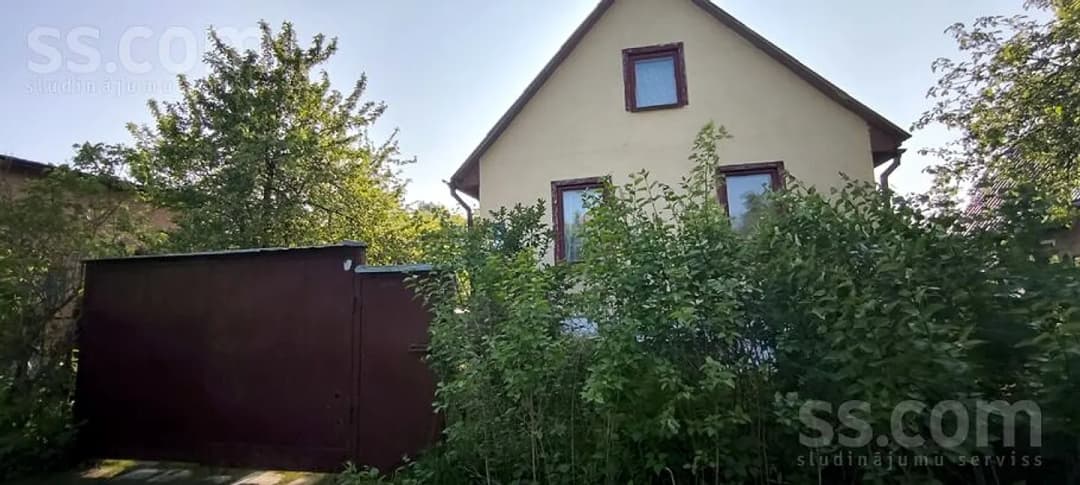 Māja — Buru iela 32
