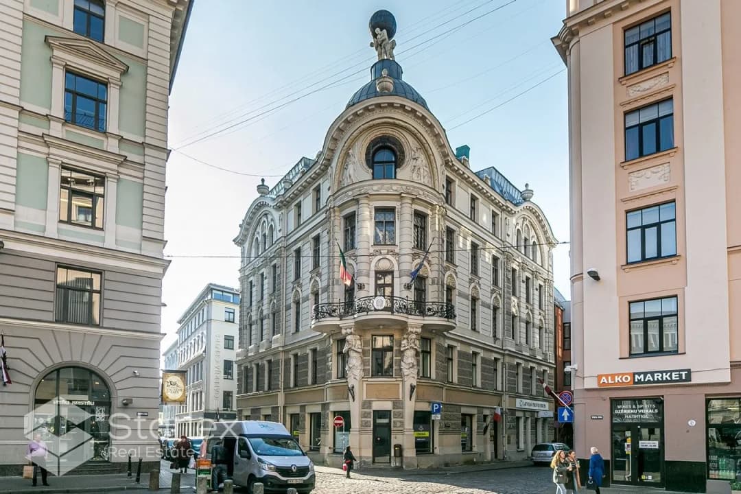 Teātra iela 9, Vecrīga, Rīga