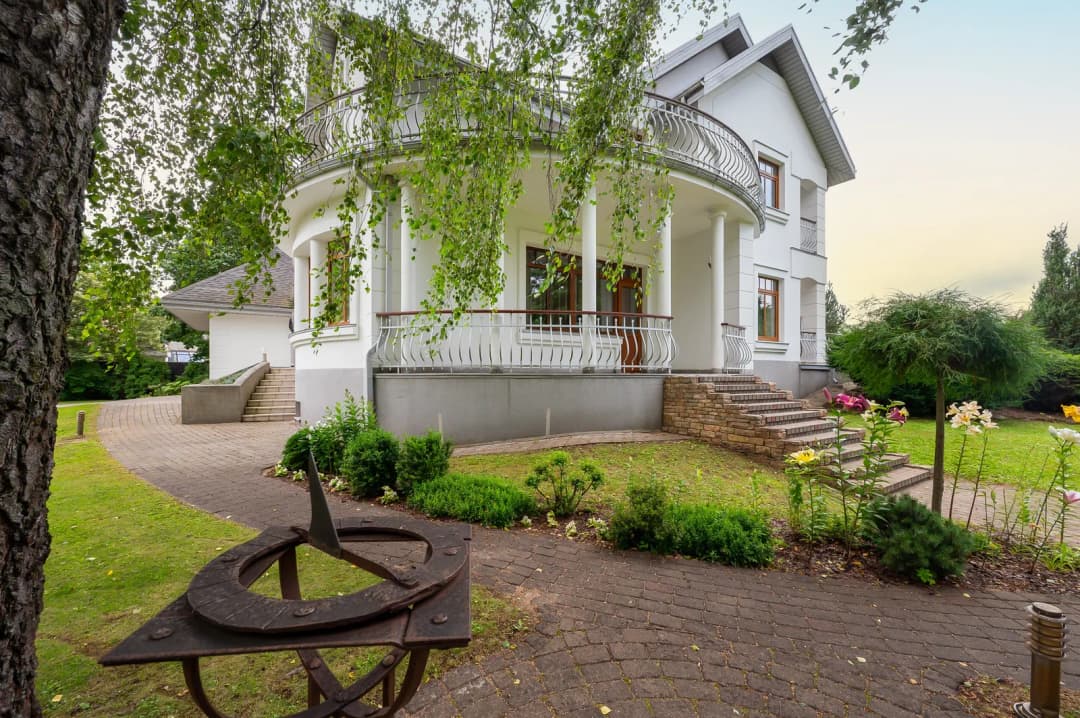 Bramberģes iela, Bieriņi, Rīga — bilde 3
