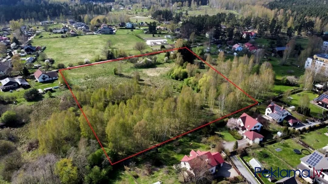 Zeme 18 privātmāju ciematam ar detālplānojumu. Pārdota tiek 1/2 no šī zemes gabala (13 — bilde 3