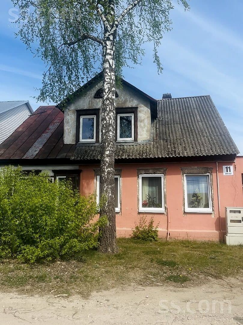 Māja — Avotu 11