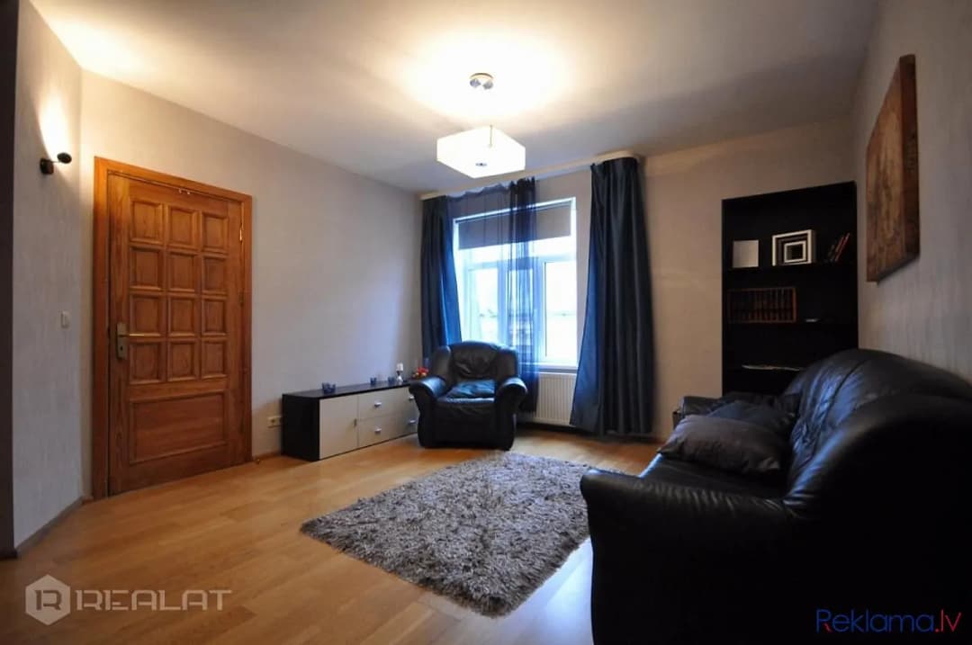 Ielas māja, Jaunbūve, vieta automašīnai, pagalms apsargāts, ir lifts, terase, logi vērsti uz — bilde 4