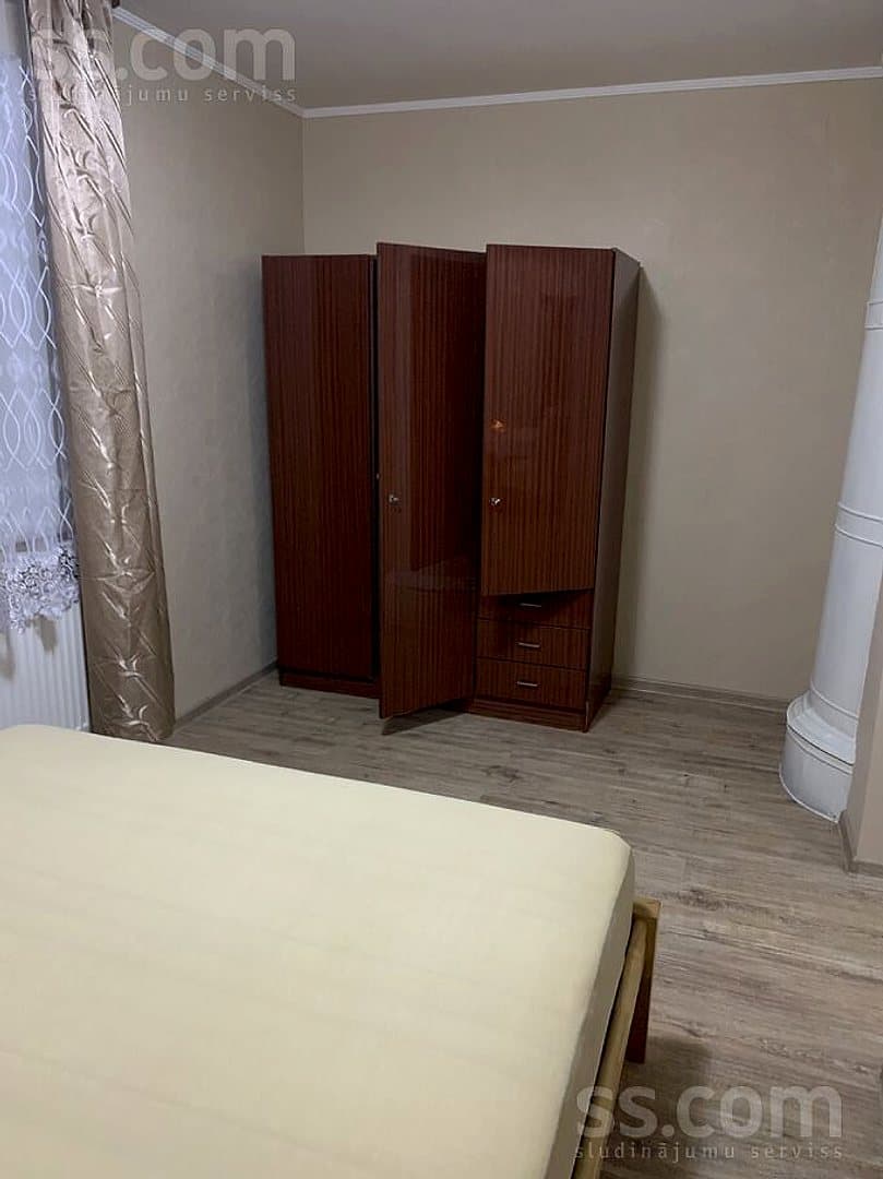 Divistabu dzīvoklis — 2 5 — vēl bildes