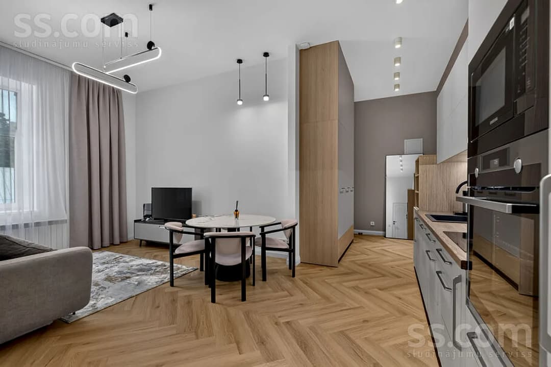 Trīsistabu dzīvoklis — Čaka 31 — bilde 4
