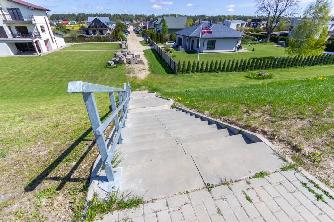 Laivinieku iela, Ikšķile — bilde 2
