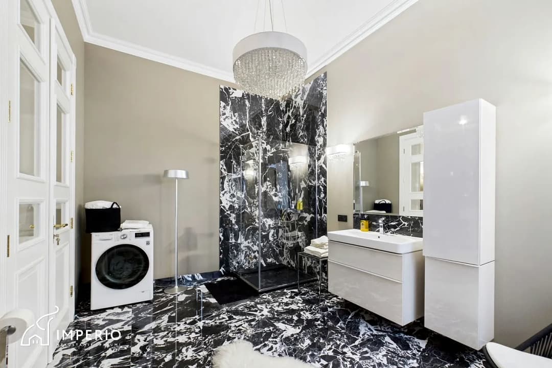 4-ist. Dzīvoklis, 136㎡ - Rīga, Centrs — vēl bildes