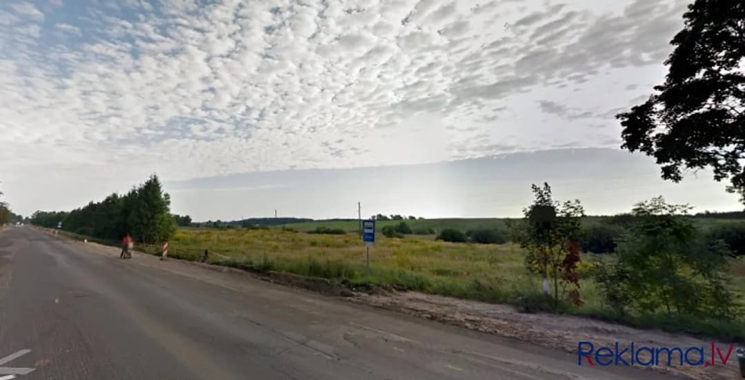 Zemes gabals Ķekavas pagastā. + A7 šosejas malā. + Pretī "Dominante park". + Rūpnieciskās — bilde 4