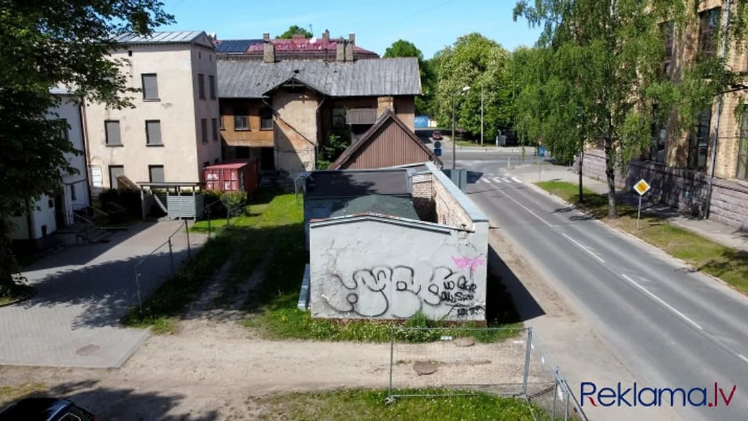 Investīcijas objekts Vefā. Piedāvājumā divi zemes gabali, ideāli piemēroti jaunu projektu — vēl bildes