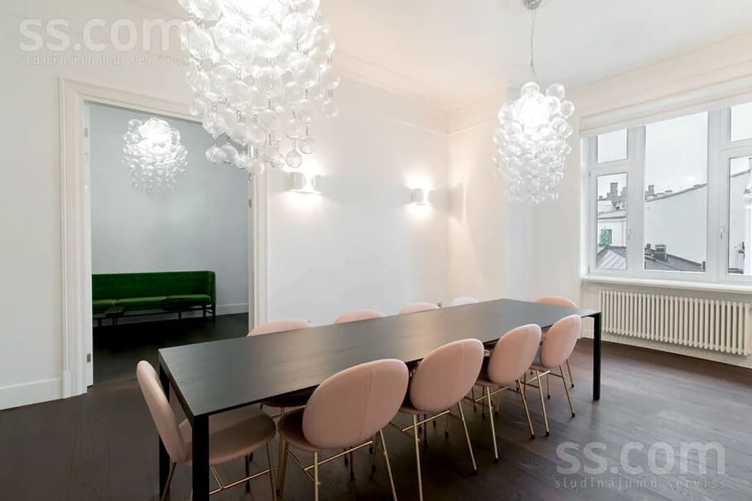 5 istabu dzīvoklis — Elizabetes 21a — bilde 3