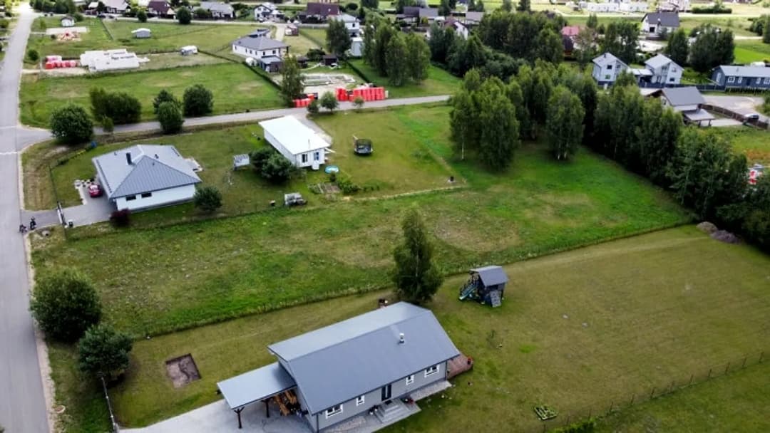 Apbūves zeme privātmāju rajonā Jaunolainē. Zemes gabala platība 2802 m2, regulāra — bilde 3
