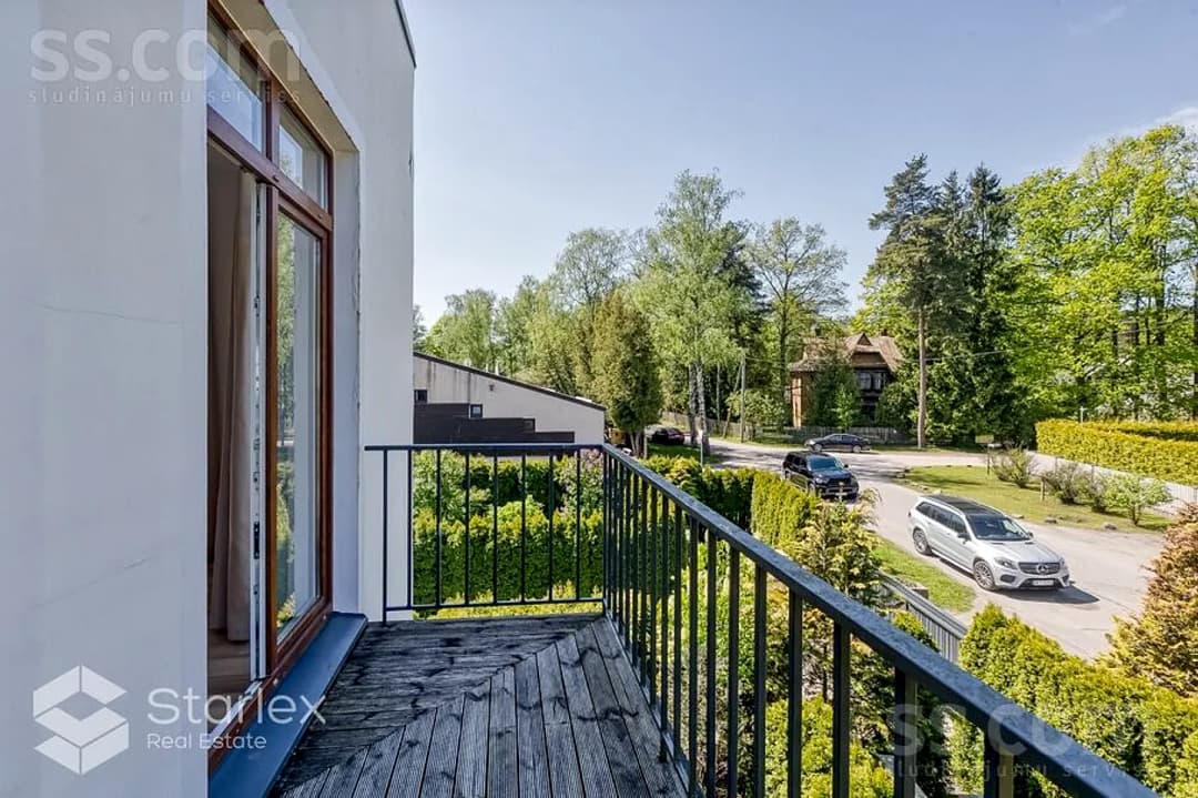 4 istabu dzīvoklis — Vienibas prospekts 34