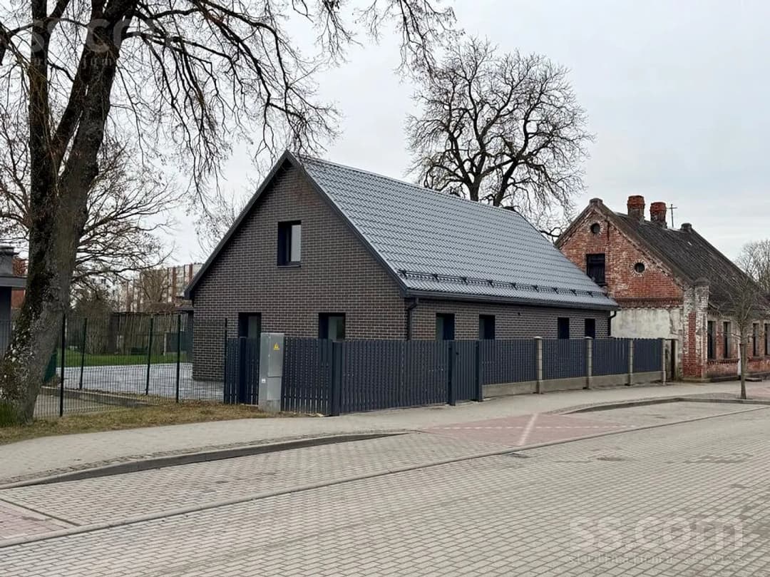 Māja — Upes iela 12 — vēl bildes