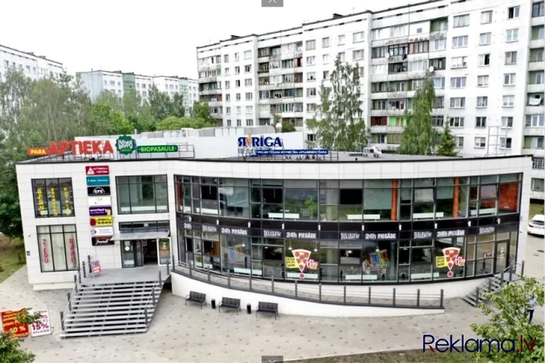 Veikala telpas tirdzniecības centrā. Bijušās aptiekas telpas. + Centrs atrodas ļoti aktīvā — bilde 2