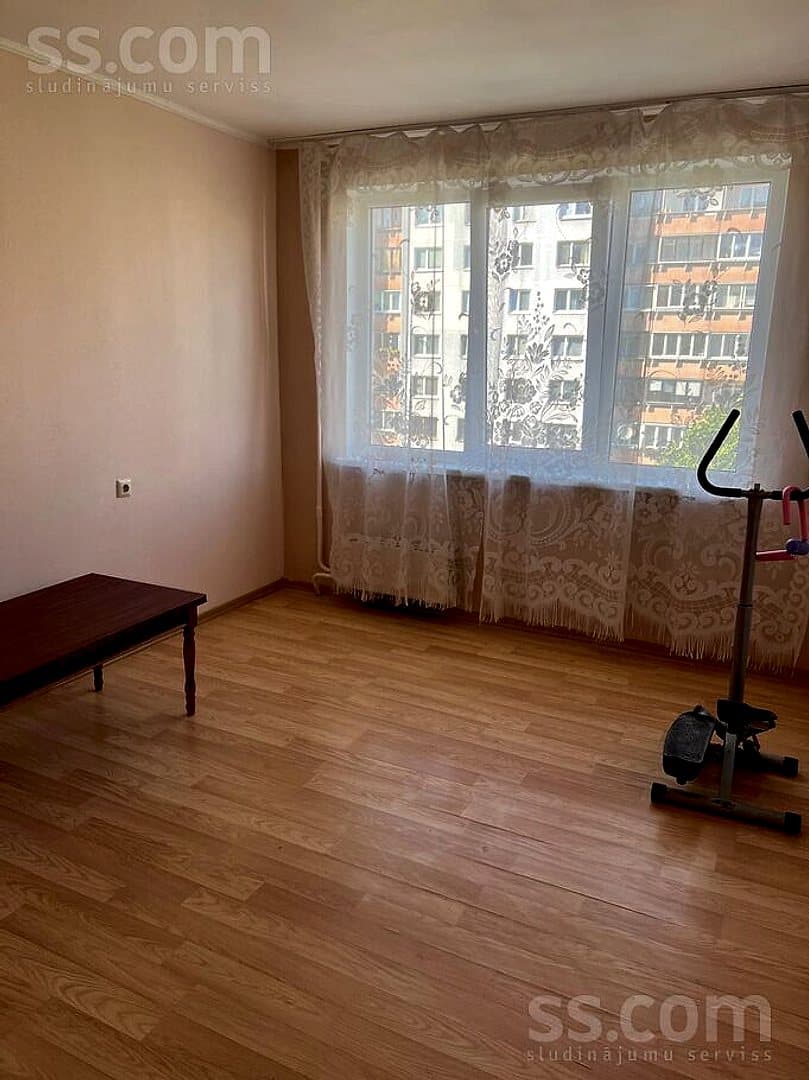 Trīsistabu dzīvoklis — Pļavnieku 6 — bilde 3