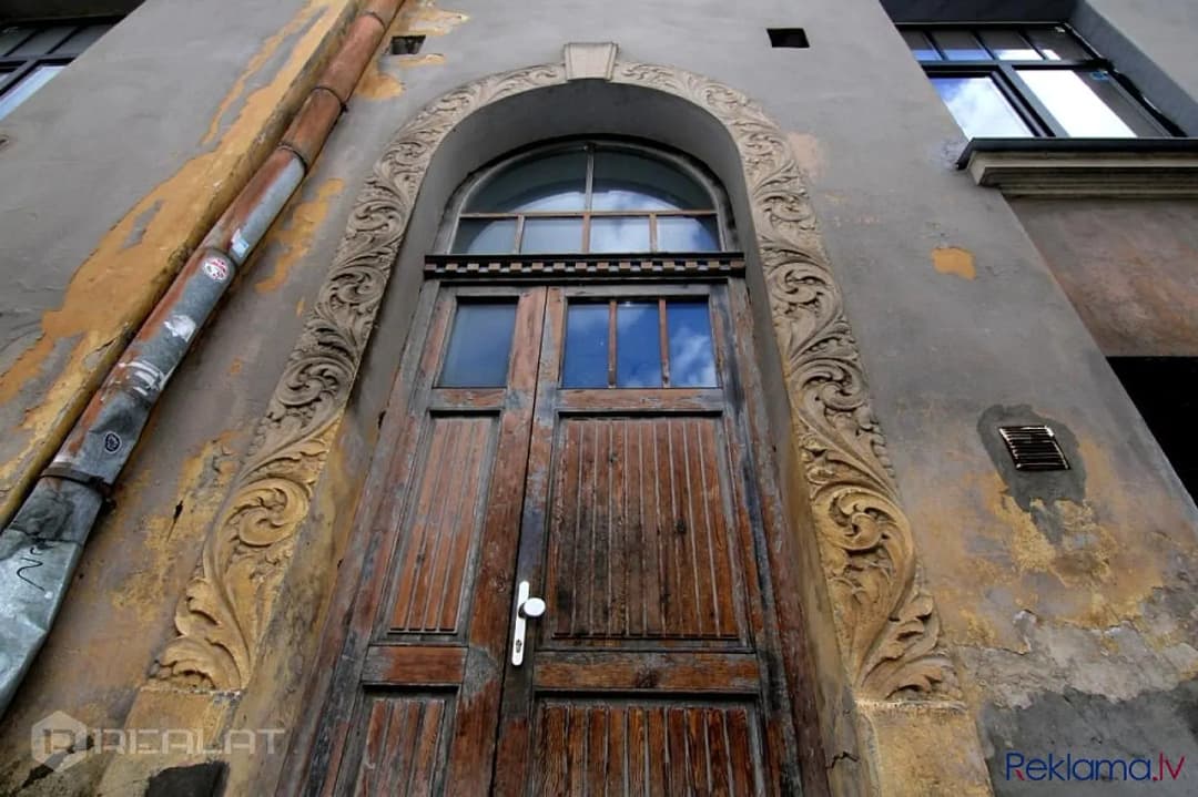 Moderns mājīgs studio tipa dzīvoklis ar kvalitatīvu remontu Kazarmu ielā. Miera ielas rajons — vēl bildes