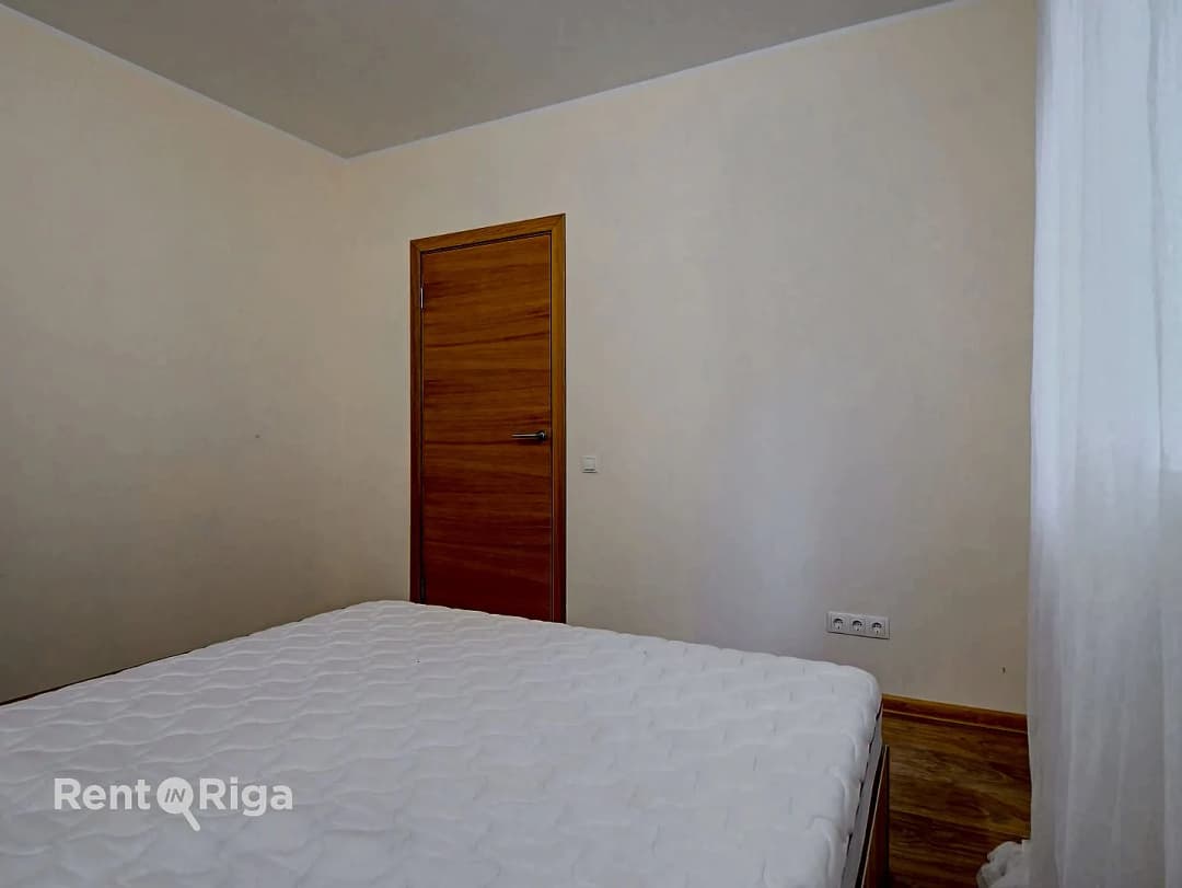 Firsa Sadovņikova 31, Centrs — vēl bildes