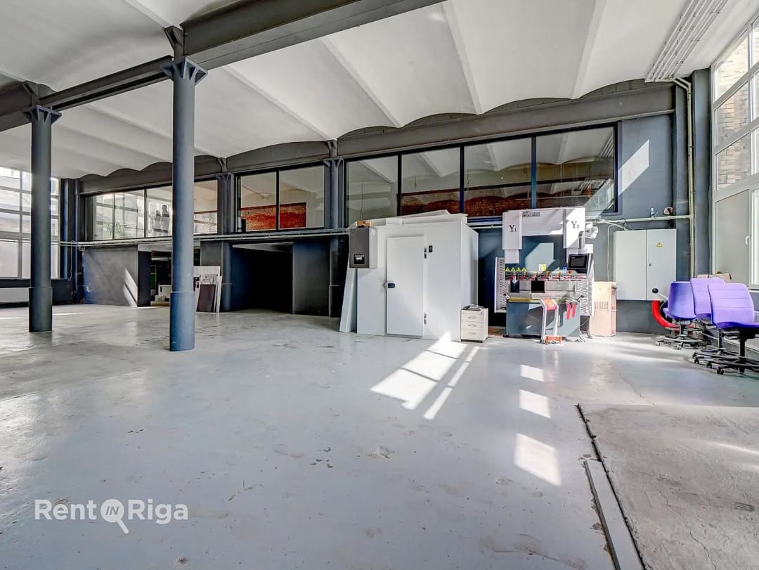 Brīvības gatve 214S, Centrs — vēl bildes
