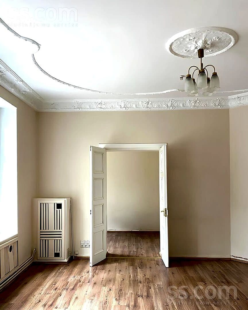 4 istabu dzīvoklis — Elizabetes 23a — bilde 2