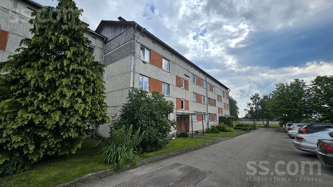 4 istabu dzīvoklis — Kalna iela 4